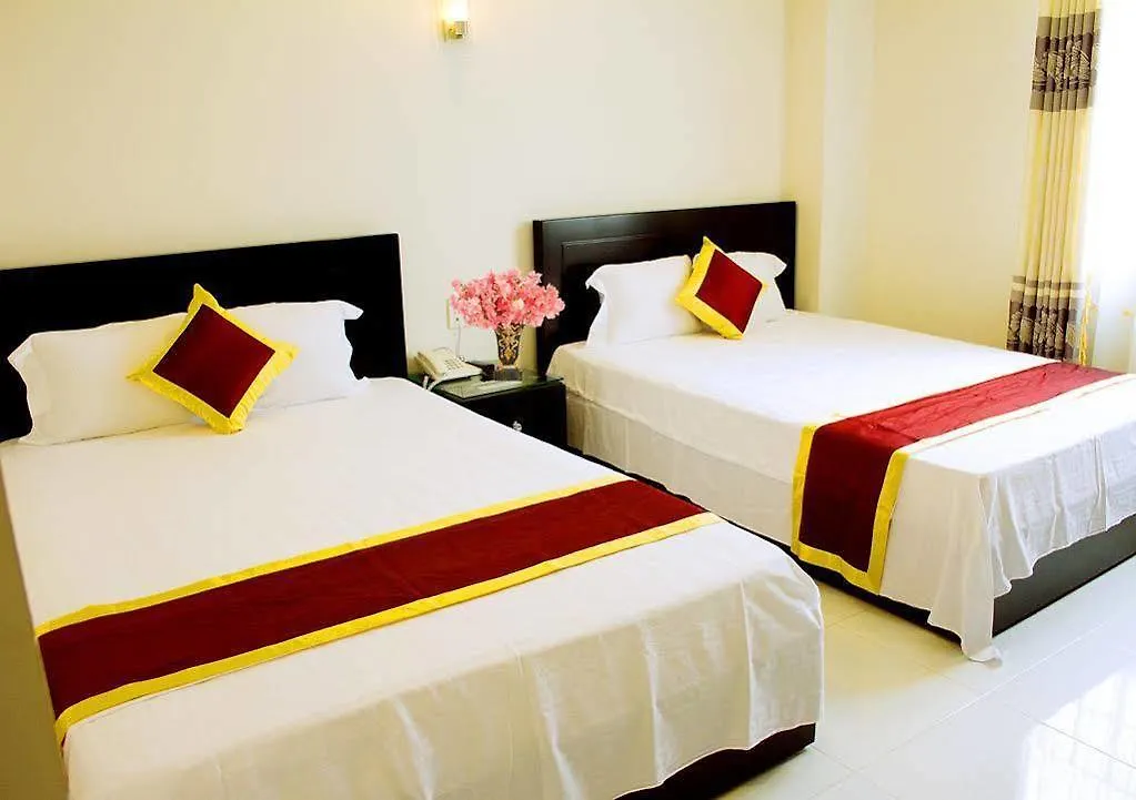 Bach Duong Hotel Nha Trang 2*,