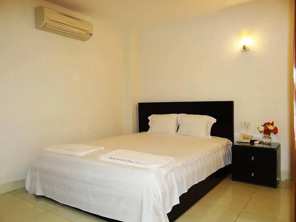 **  Bach Duong Hotel Nha Trang Vietnam